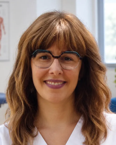 Eva Castillo, fisioterapeuta de la clínica